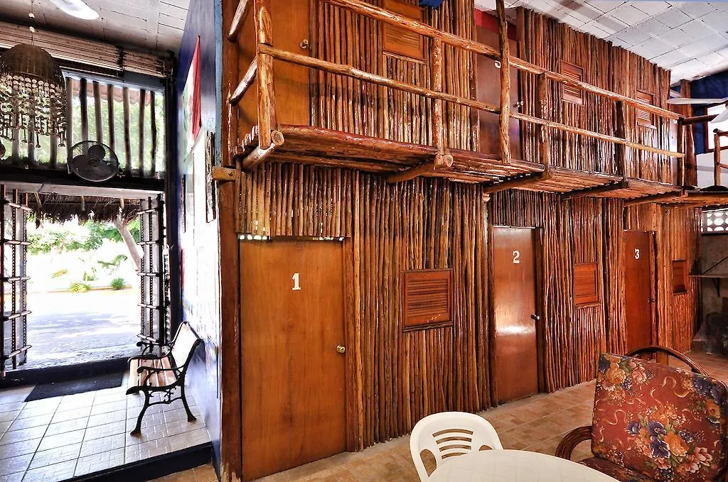 Hostel Playa Πλάγια Ντελ Κάρμεν